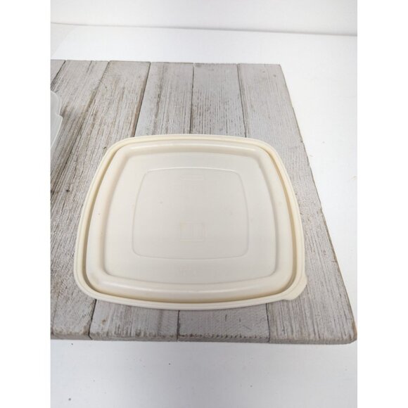 Vintage Rubbermaid 2 Cups #1 Square Container Almond Lid #2 - Picture 5 of 9